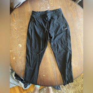 XS PINK Victoria Secret Ulitmate Jogger Leggings